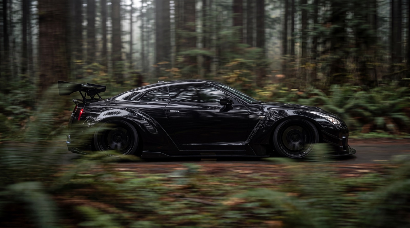GT-R — BLVCK FIELD